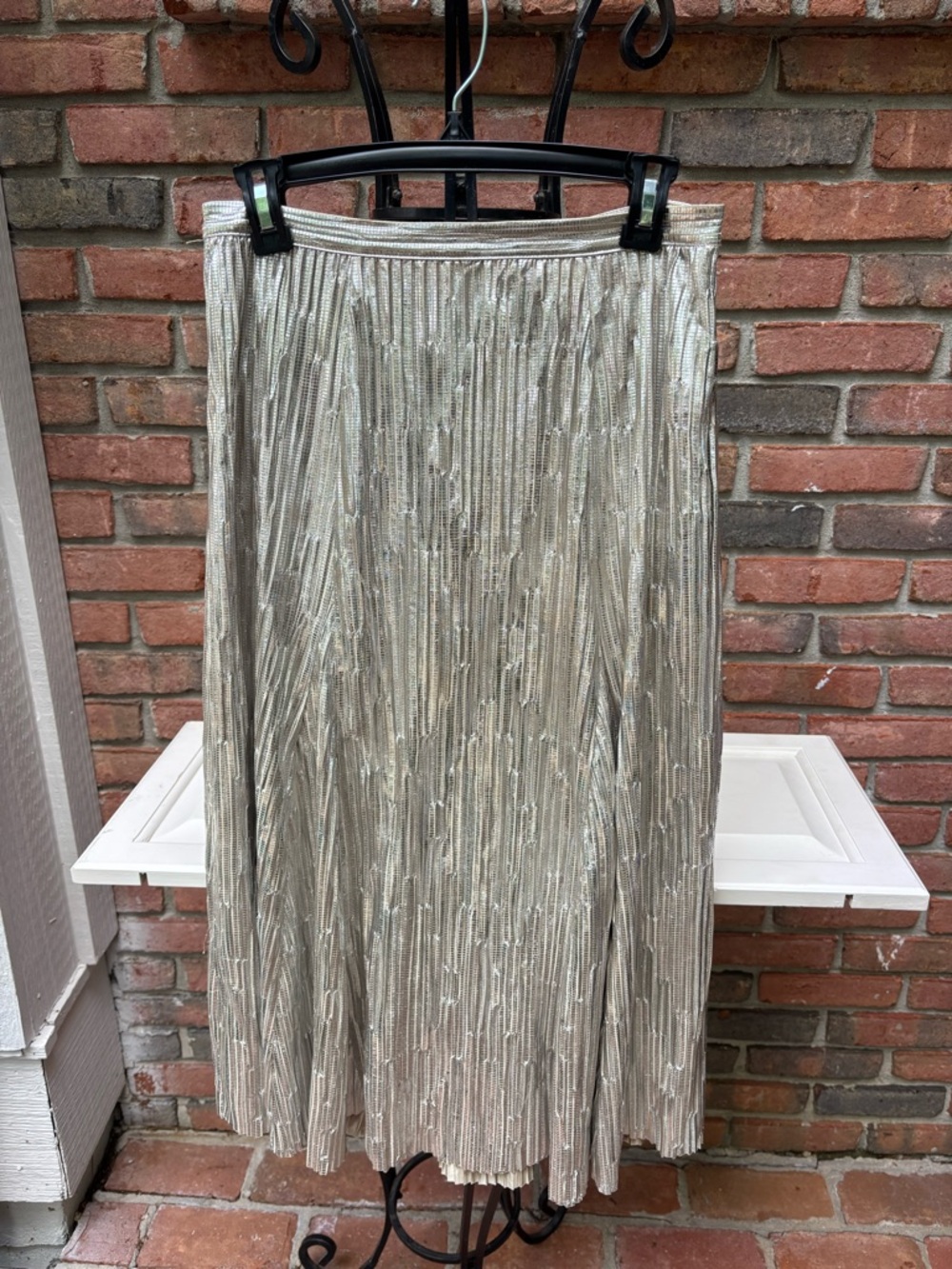 Maeve Metallic Pleated Midi Skirt - Silver